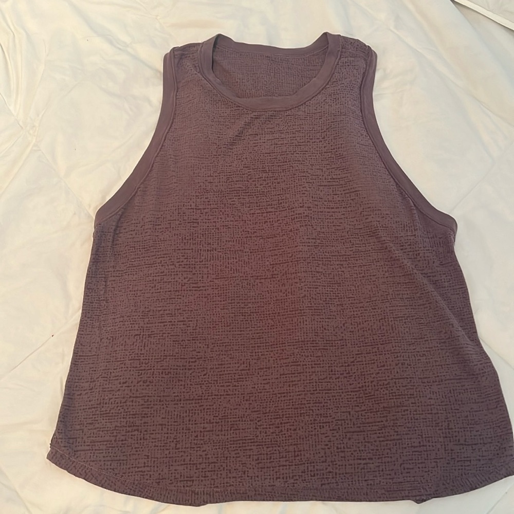 Lululemon tank top